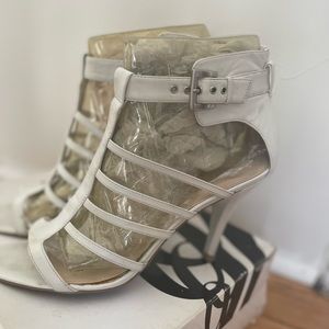 Nine West white strapped heels (used)
